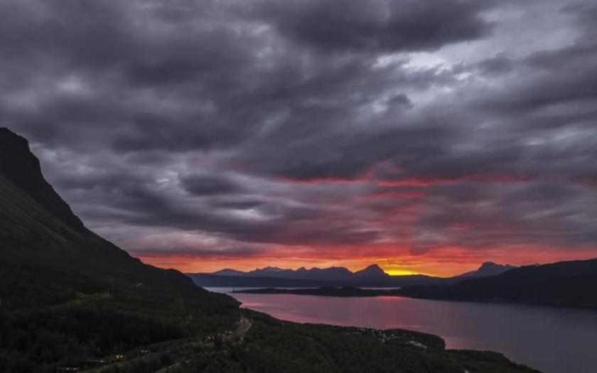 Koselig Leilighet I Narvik Sentrum 5 Soveplasser Gratis Parkering Og Gratis Internett Экстерьер фото