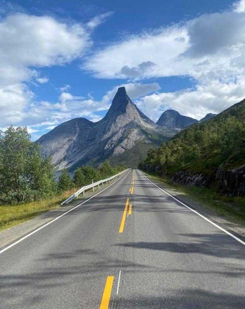 Koselig Leilighet I Narvik Sentrum 5 Soveplasser Gratis Parkering Og Gratis Internett Экстерьер фото