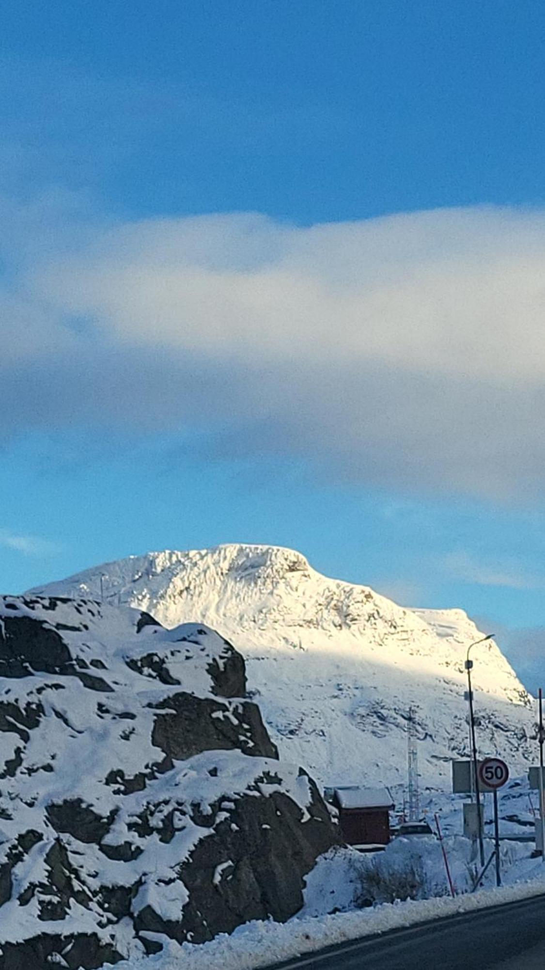 Koselig Leilighet I Narvik Sentrum 5 Soveplasser Gratis Parkering Og Gratis Internett Экстерьер фото